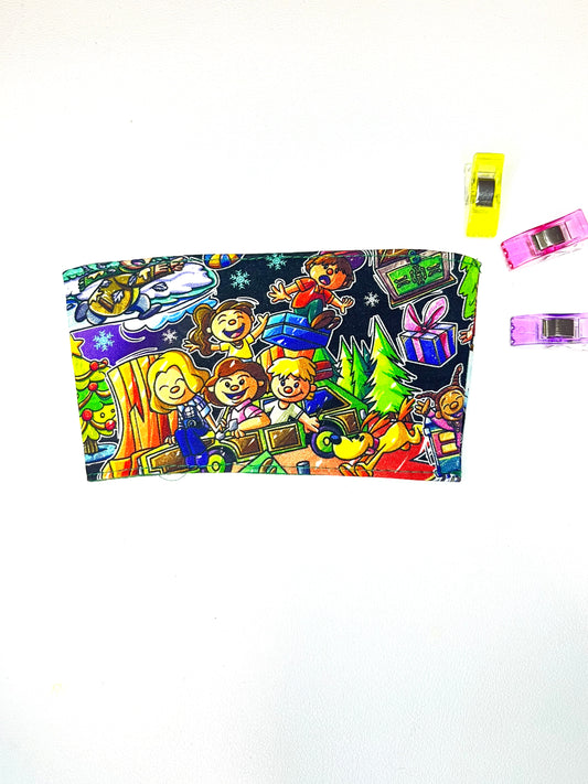 Christmas Scenes Cup Sleeve