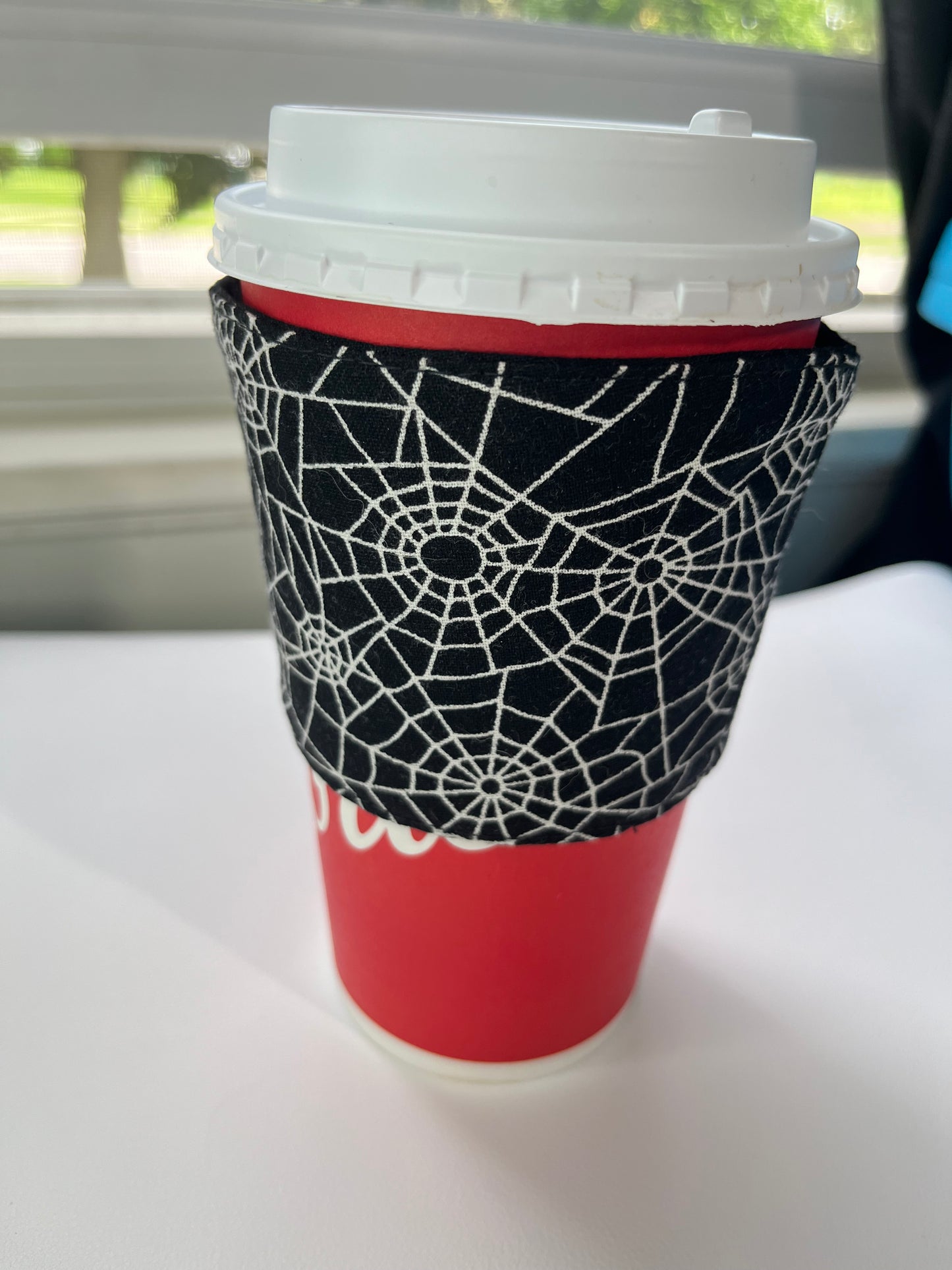 Spider Web Cup Sleeve